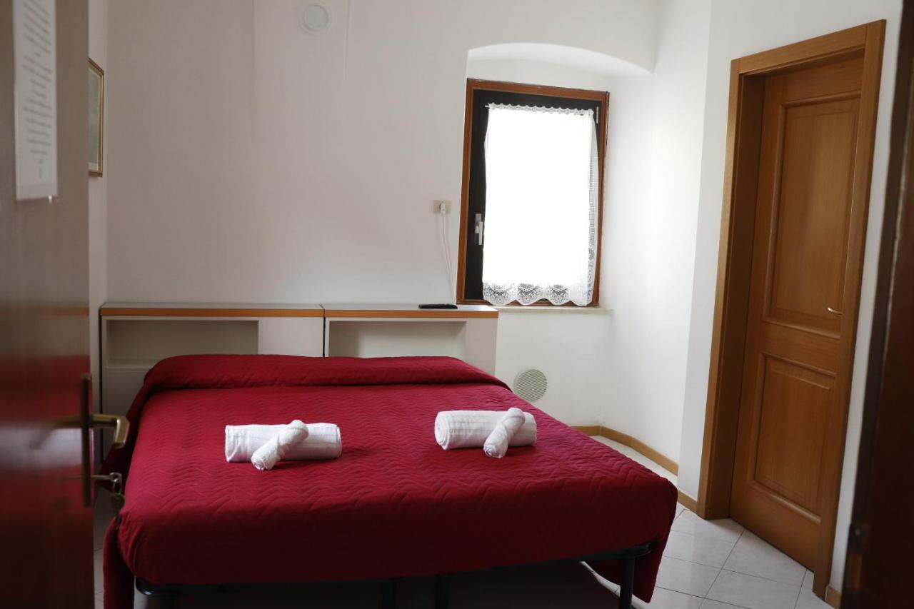 B&B Amico Comano Terme Eksteriør bilde